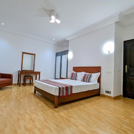 Les Ombrelles Appart'Hotel Cotonou Exteriör bild